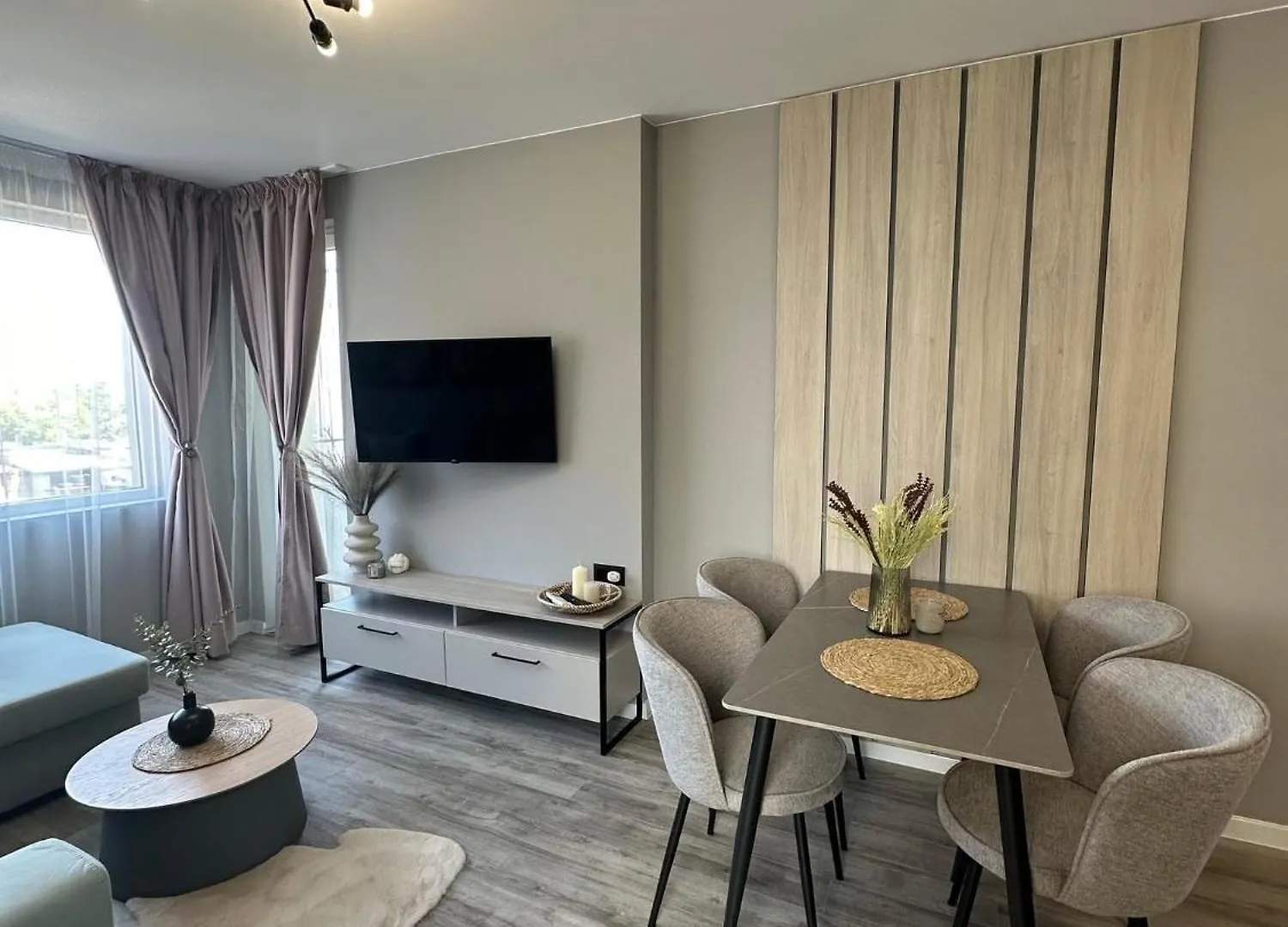 Villi'S Home 布尔加斯